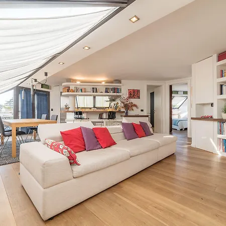 Torlonia Exclusive Penthouse Rzym