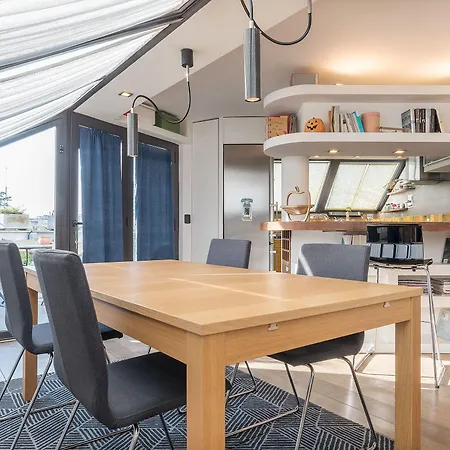 Torlonia Exclusive Penthouse Apartament *